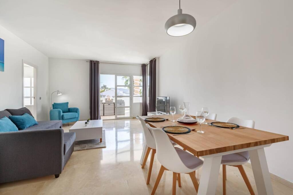 Stylish One Bed Apartment At Matchroom Country Club Фуeнхирола Екстериор снимка
